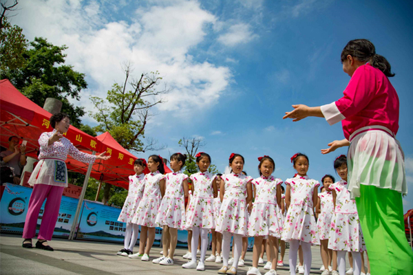 Local intangible cultural heritages on display