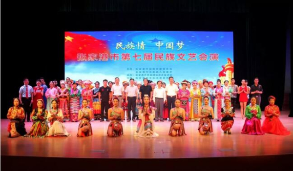 Zhangjiagang stages folk culture carnival