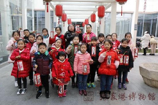 Registration for parent-child lantern campaign at Zhangjiagang Museum