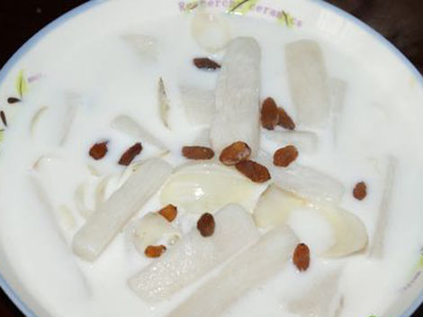 Creamy <EM>Baihe</EM>