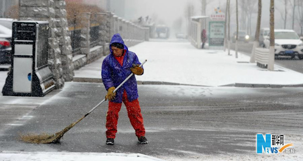 Cold wave sweeps Jilin province with snow