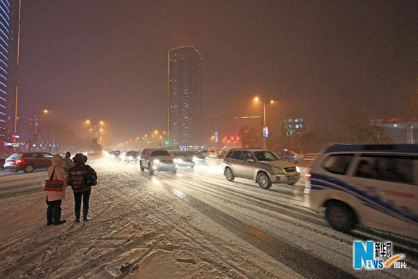 Cold wave sweeps Jilin province with snow