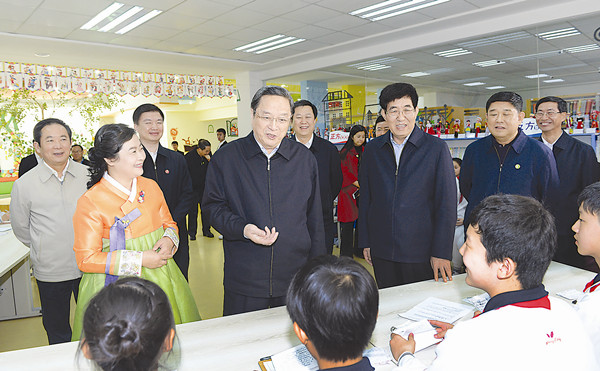 Top Chinese political advisor tours NE China