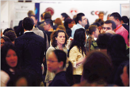 Job fairs begin to work better for foreigners