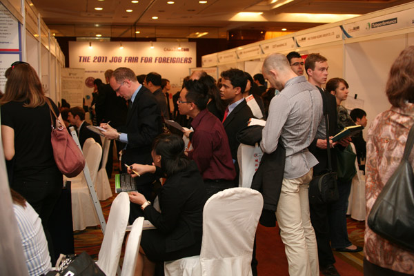 Job fair for foreigners provides 2,300 posts