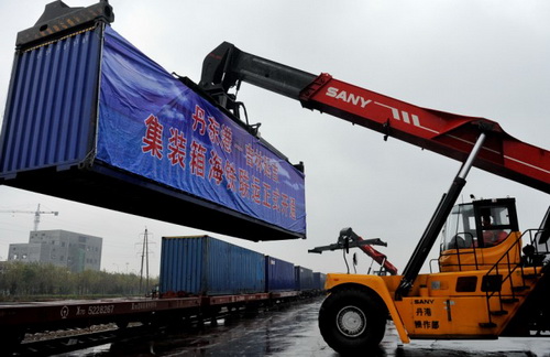 Sea-rail combined transport system connects Dandong and Yanji