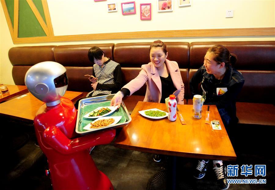 Robot waiter making the rounds at Shenyang restaurant