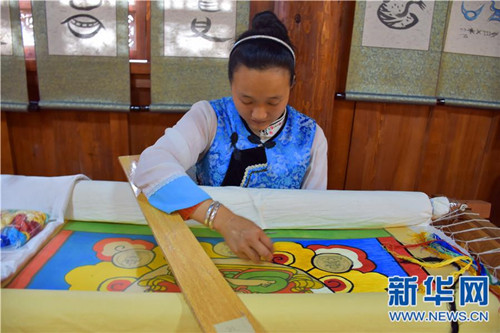 Naxi culture on show in Lijiang's Old Town