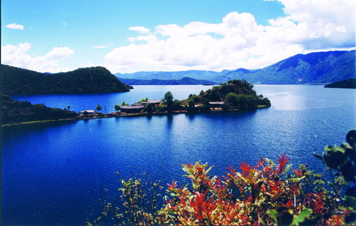 Lugu Lake, where the fairies live
