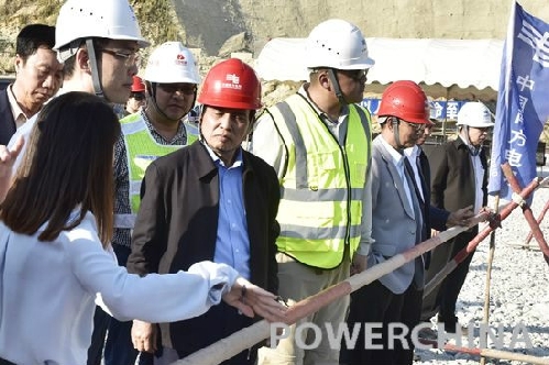 Laos vice premier inspects Nam Tha 1 Hydropower Plant