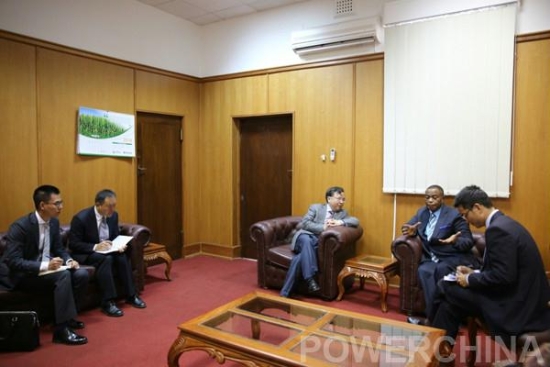 POWERCHINA official meets vice president of Zimbabwe