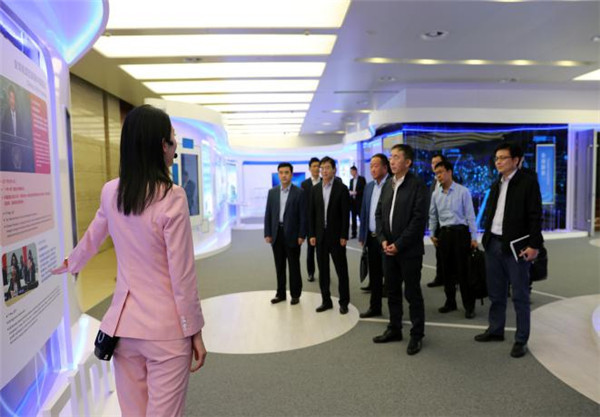 Chairman of POWERCHINA visits GEIDCO