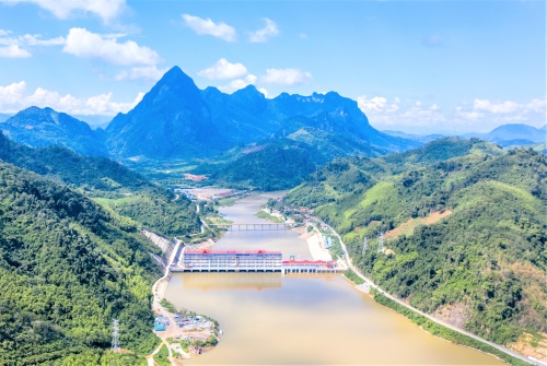 3 hydropower stations projects in Laos handed over for operation