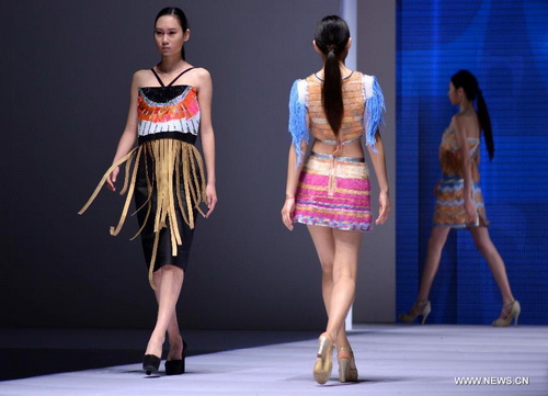 Highlights of Qingdao Int'l Fashion Week<BR>