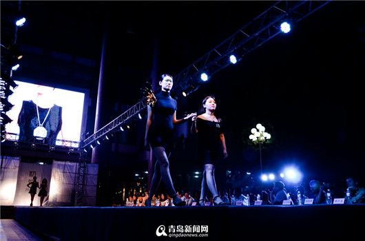 Qingdao university stages jewelry show