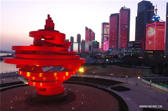 Colored lights set for upcoming Spring Festival in Qingdao