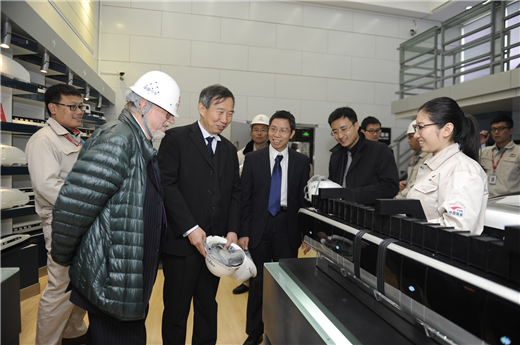China-UK joint research center of railway technology opens in Qingdao
