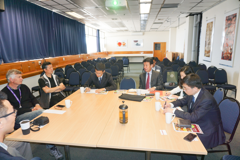 Zhang Jianguo visits New Zealand and Australia