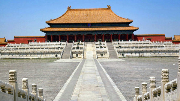 Easy Talk: Forbidden City less forbidden in foreign eyes