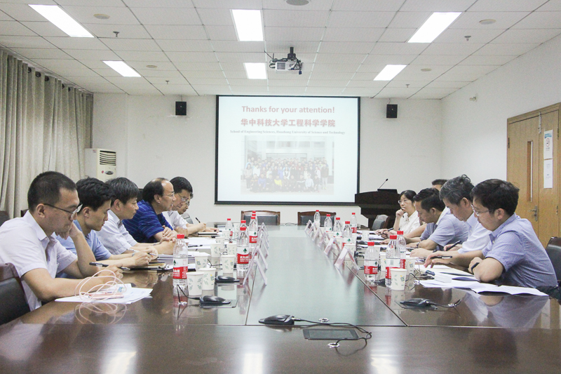 SAFEA delegation visits universities in Wuhan