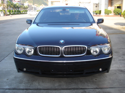 QQ大战360 马化腾与周鸿祎的豪华座驾PK