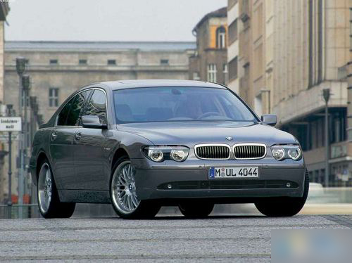 qq大战360 马化腾与周鸿祎的豪华座驾pk