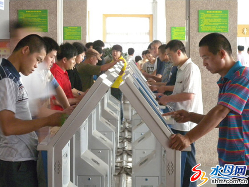 烟台:体力活招工难 月薪3000招不到搬家工