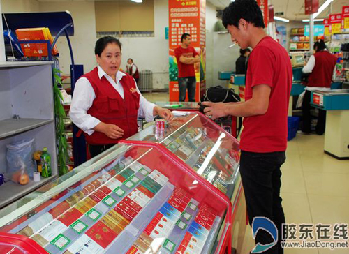 13种香烟被疑有毒+市场反应淡烟民直呼后怕