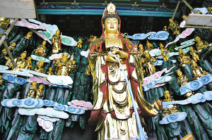 青岛最大佛寺开光