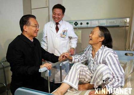 温家宝考察山东