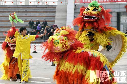山东济南：欢天喜地过大年
