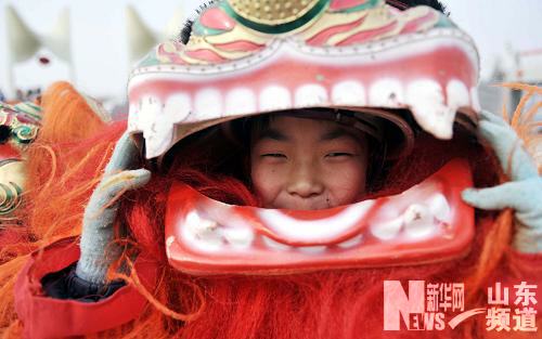 山东济南：欢天喜地过大年