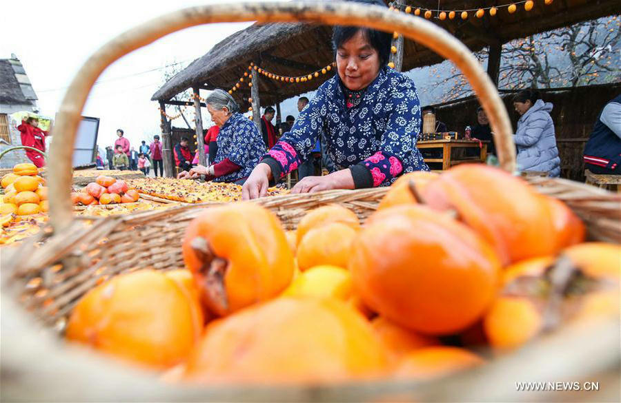 Persimmon cultural festival held in E China