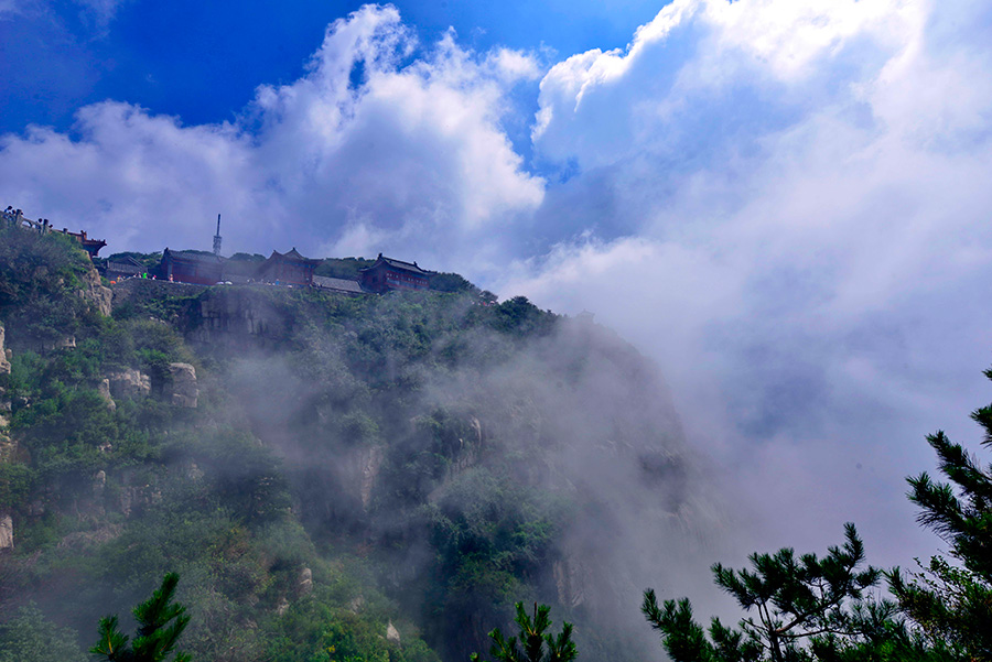 Taishan Mountain's fairyland captivates photographers