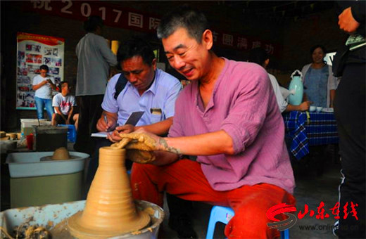 Intl Macsabal Woodfire Festival gets underway in Zibo