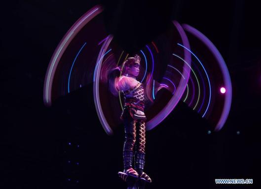 Top acrobats compete in Penglai