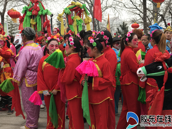 Yantai Yuhuangding temple fair showcases Chinese intangible cultural heritages