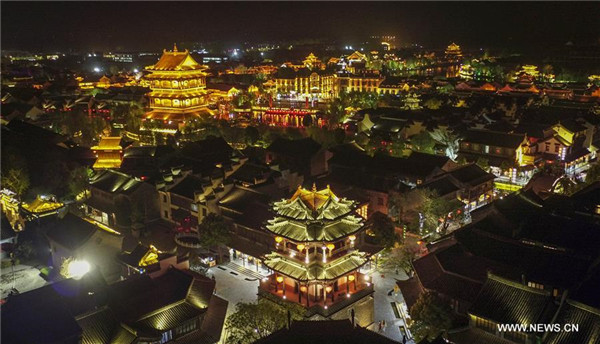 Night view of Taierzhuang ancient town