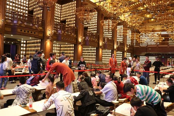 Shandong a hit with tourists during National Day holiday