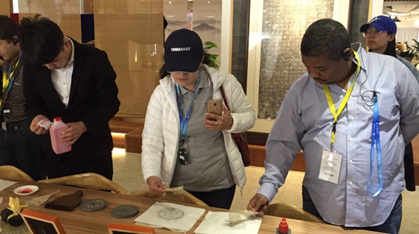 In pics: Foreign media visit World heritage of Confucian sites in Qufu