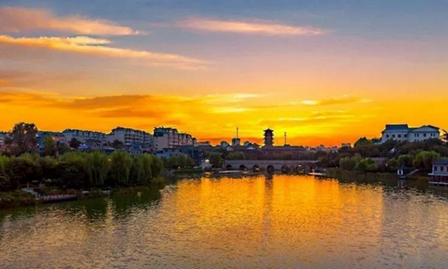 Beautiful sunrise captured in Qingzhou