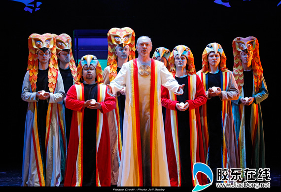 Performances staged to celebrate Yantai Grand Theatre's 7th anniversary