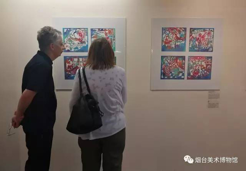 China's window paper-cutting art debuts in UK