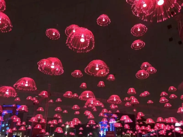 Gorgeous Light Show On Display In Yantai Golden Beach 1 Gorgeous Light Show On Display In Yantai Golden Beach 1