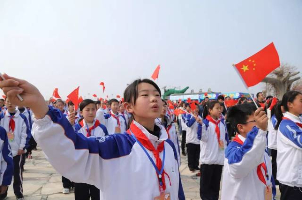 Laiyang pear blossoms festival conmes to Yantai