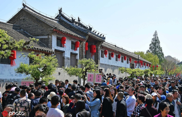 Yantai enjoys tourism boom during May Day holiday