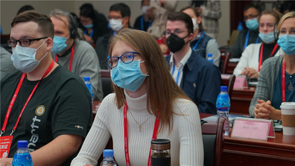 Expats embark on tour of Yantai