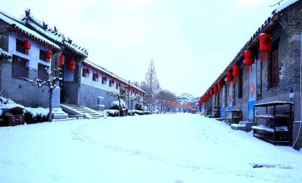 Explore Yantai ancient manor in winter