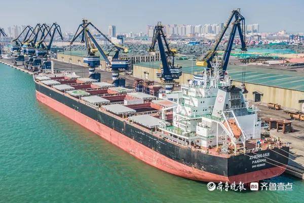 Yantai Port enters peak fertilizer handling season