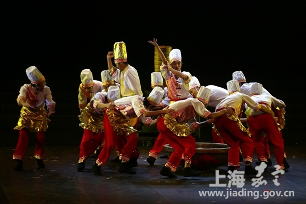 Small Steamed Bun Maker dance participates in China Art Festival finals